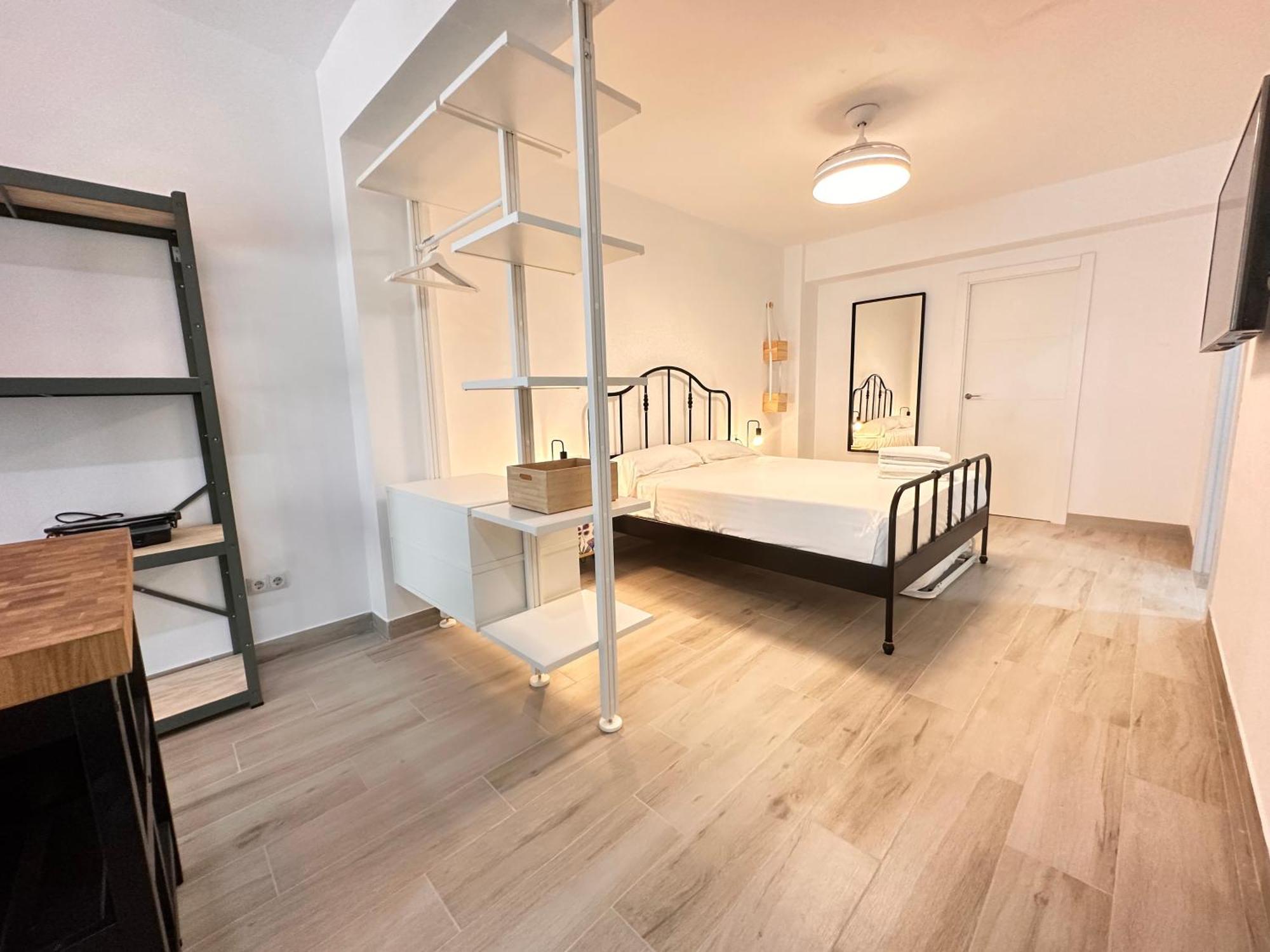 Alberola Industrial Style Apartment Валенсия Екстериор снимка